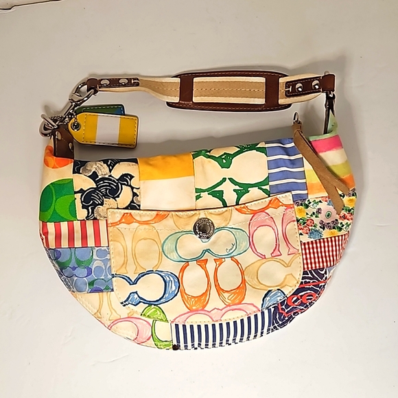 Coach Handbags - 1st Day Drop Authentic Vintage Coach Bag